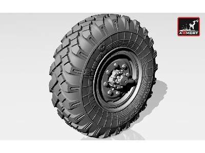 Zil-131 Wheels W/ M-93 Tires - zdjęcie 3