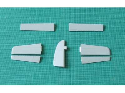 Hawker Seahawk - Control surfaces set for Trumpeter - zdjęcie 1