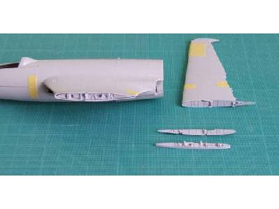 Hawker Seahawk - Wing fold set for Trumpeter - zdjęcie 1