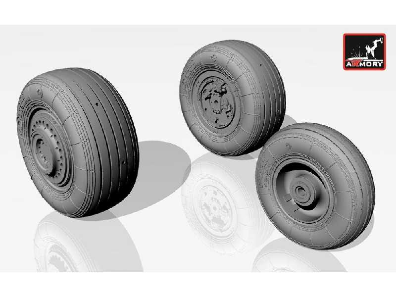 Sukhoj Su-25 Frogfoot Wheels - zdjęcie 1 Sukhoj Su-25 Frogfoot Wheels - zdjęcie 1