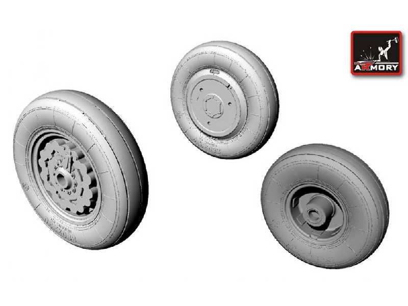 Sukhoj Su-7bkl Wheels - zdjęcie 1