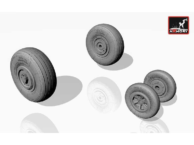 Mikoyan Мig-23,23p(Early) Wheels - zdjęcie 1 Mikoyan Мig-23,23p(Early) Wheels - zdjęcie 1