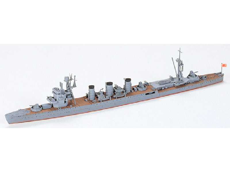 Japanese Navy Light Cruiser Isuzu - zdjęcie 1 Japanese Navy Light Cruiser Isuzu - zdjęcie 1