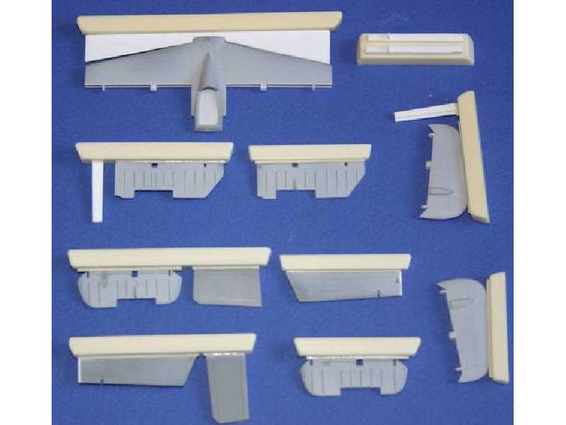 B-25J Control surfaces (Revell) - zdjęcie 1 B-25J Control surfaces (Revell) - zdjęcie 1