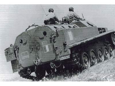 AMX VTT francuski transporter opancerzony - zdjęcie 20