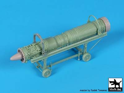 Mirage F1ct/Cr Engine + Trolley For Kitty Hawk - zdjęcie 2