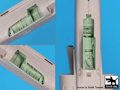 Mirage F1 Wheel Bays For Kitty Hawk - zdjęcie 2