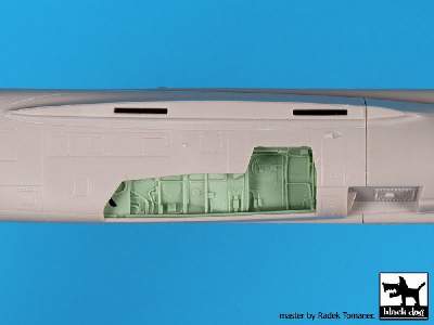 Mirage F1 Wheel Bays For Kitty Hawk - zdjęcie 7