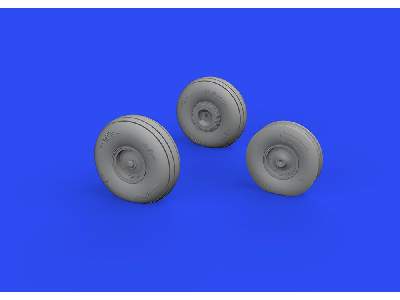 OV-10 wheels 1/48 - ICM - zdjęcie 1