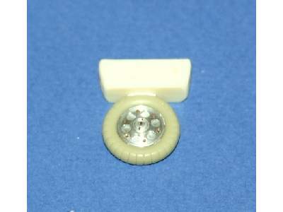 FW 190A/D Wheels with circular holes 2pcs - zdjęcie 1