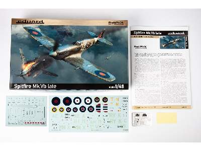 Spitfire Mk. Vb late 1/48 - zdjęcie 3