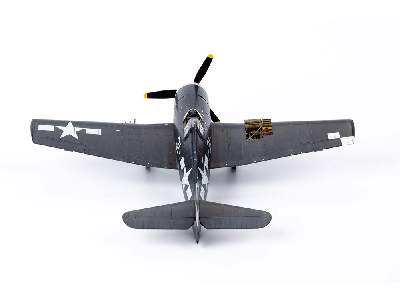 F6F-5 1/48 - zdjęcie 11