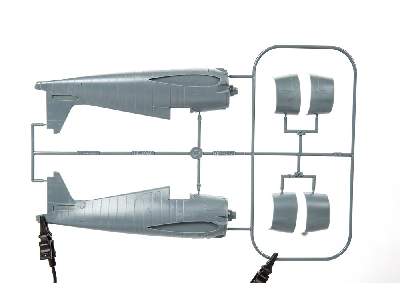 F6F-5 1/48 - zdjęcie 24