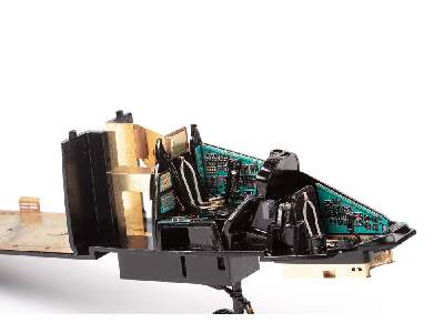Mi-24D 1/48 - TRUMPETER - zdjęcie 33