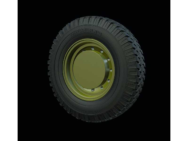 Land Rover Defender Road Wheels (Michelin) - zdjęcie 1 Land Rover Defender Road Wheels (Michelin) - zdjęcie 1
