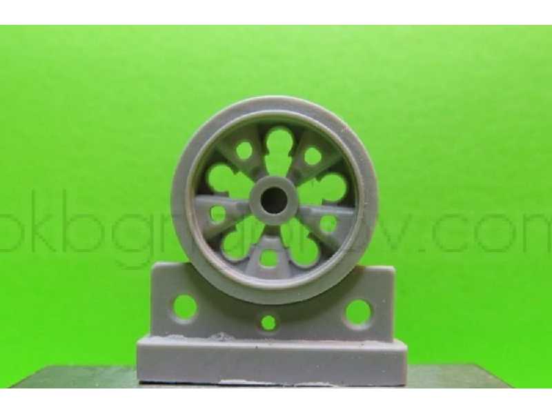 Wheels For T-34, Starfish - zdjęcie 1 Wheels For T-34, Starfish - zdjęcie 1