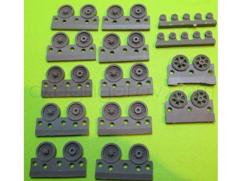 Wheels For Amx-30 - zdjęcie 1 Wheels For Amx-30 - zdjęcie 1