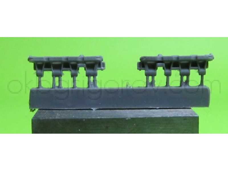 Tracks For Pz.Vi Tiger I, Early, Single Links(24+24 Per Set) - zdjęcie 1 Tracks For Pz.Vi Tiger I, Early, Single Links(24+24 Per Set) - zdjęcie 1