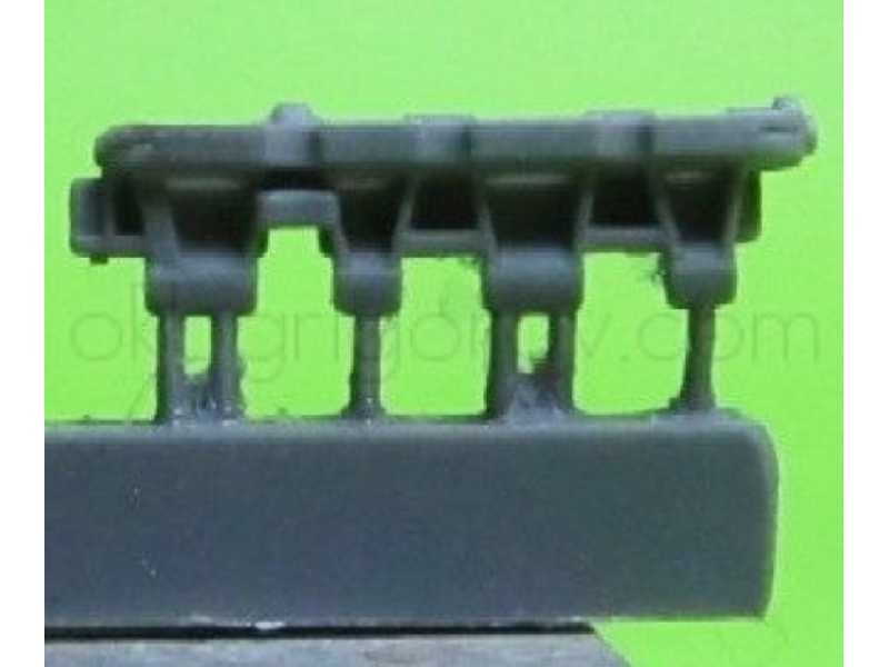 Tracks For Pz.Vi Tiger I, Middle, Single Links (48 Per Set) - zdjęcie 1 Tracks For Pz.Vi Tiger I, Middle, Single Links (48 Per Set) - zdjęcie 1