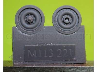 Wheels For M113 - zdjęcie 1