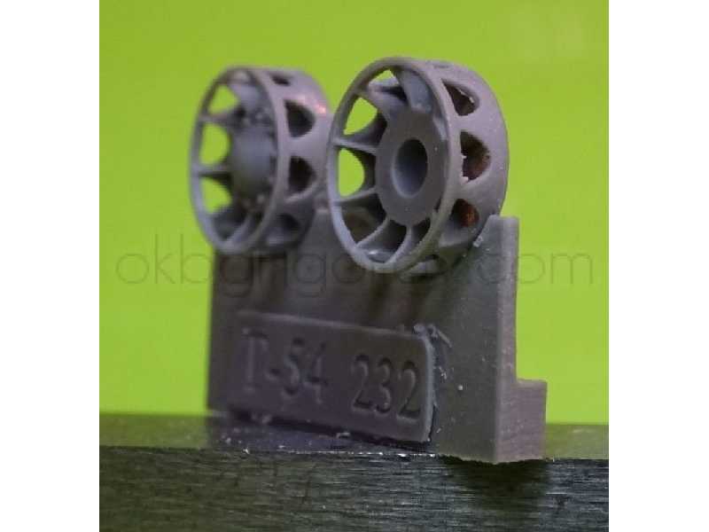 Early Idler Wheel For T-54 (10 Per Set) - zdjęcie 1