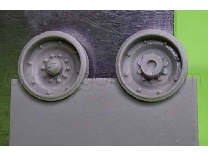 Wheels For M1 Abrams, Late - zdjęcie 1 Wheels For M1 Abrams, Late - zdjęcie 1