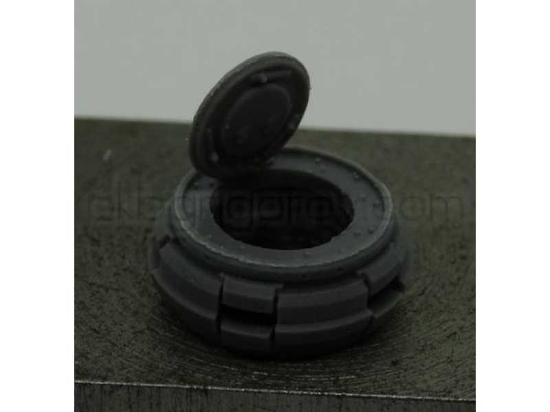 Commander Cupola For Pz.Iii/Iv, Type 2 (4 Per Set) - zdjęcie 1 Commander Cupola For Pz.Iii/Iv, Type 2 (4 Per Set) - zdjęcie 1