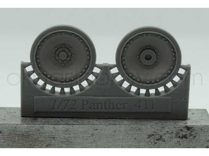 Wheels For Pz.V Panther, With 8 Groups Of 3 Bolts - zdjęcie 1 Wheels For Pz.V Panther, With 8 Groups Of 3 Bolts - zdjęcie 1