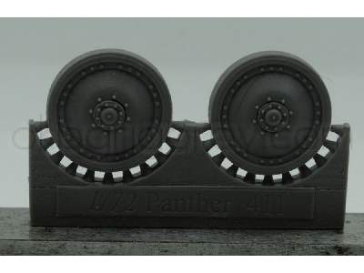 Wheels For Pz.V Panther, With 8 Groups Of 3 Bolts - zdjęcie 3