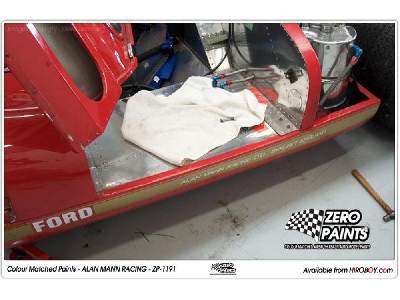 1191 - Alan Mann Racing Paints Red/Gold - zdjęcie 1