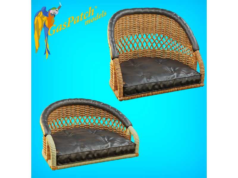 British Wicker Seat Perforated Back - Short And Tall, Small Leather Pad - zdjęcie 1 British Wicker Seat Perforated Back - Short And Tall, Small Leather Pad - zdjęcie 1