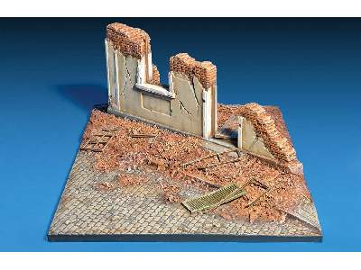 Diorama z ruinami - zdjęcie 8