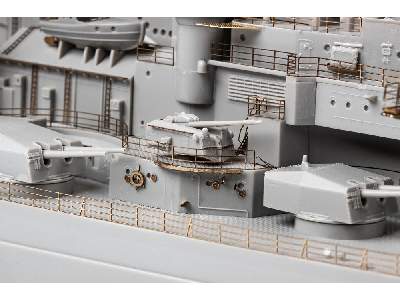 Tirpitz 1/350 - TRUMPETER - zdjęcie 7