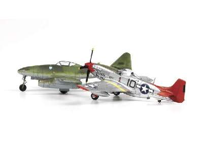 P-51D Red Tails & Me262A-1a Tuskegee Airmen & Luftwaffe - zdjęcie 2