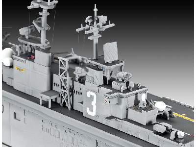 Assault Carrier USS WASP CLASS - zestaw podarunkowy - zdjęcie 3