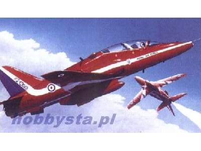 BAe Red Arrows Hawk - zdjęcie 1