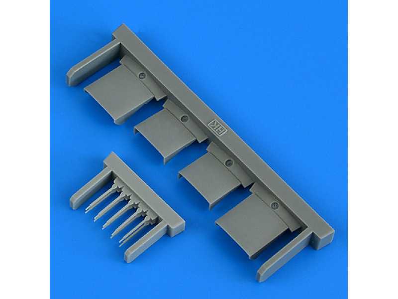 Lancaster B Mk.I radiator flaps - zdjęcie 1