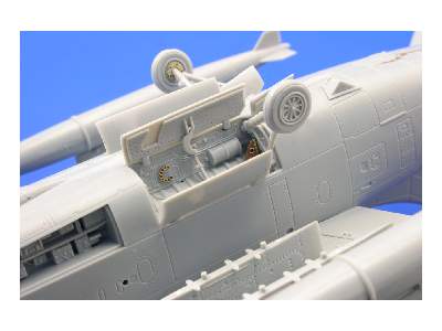  A-7D S. A. 1/72 - Hobby Boss - blaszki - zdjęcie 12