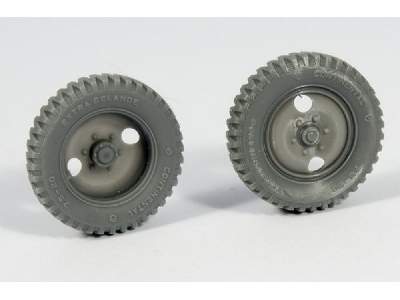 Mercedes 1500 Early 2 Holes Road Wheels (Gelande Pattern) - zdjęcie 1