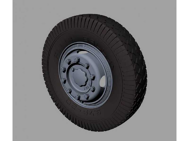 Hanomag Ss100 Road Wheels (Fulda) - zdjęcie 1 Hanomag Ss100 Road Wheels (Fulda) - zdjęcie 1