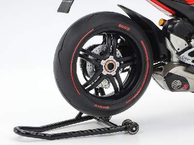 Ducati Superleggera V4 - zdjęcie 11