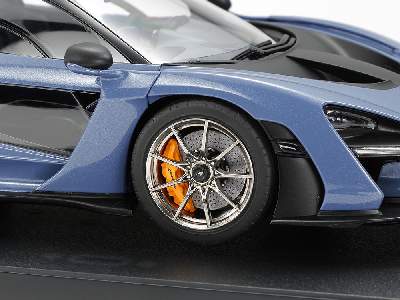 Mclaren Senna (Gray) (Finished Model) - zdjęcie 3