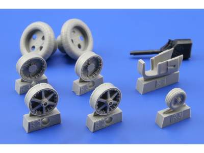  Bf 109E wheels 1/32 - Eduard - żywica i blaszki - zdjęcie 7