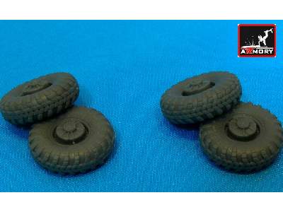 Brdm-2 Soviet Modern Scout Car - Main Wheels - zdjęcie 3