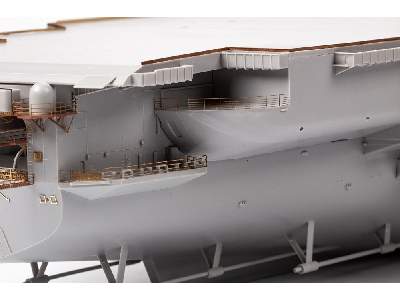 USS Constellation CV-64 PART I 1/350 - TRUMPETER - zdjęcie 7