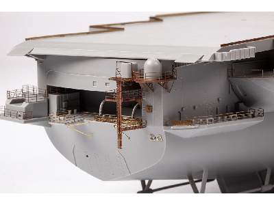 USS Constellation CV-64 PART I 1/350 - TRUMPETER - zdjęcie 8