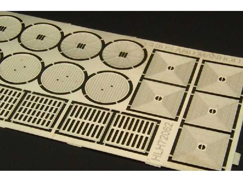 Grills And Manholes - zdjęcie 1 Grills And Manholes - zdjęcie 1