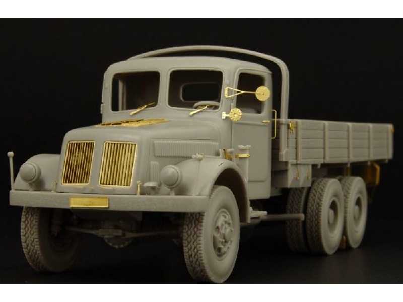 Tatra 6500-111 - zdjęcie 1 Tatra 6500-111 - zdjęcie 1