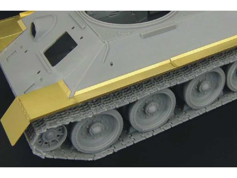 T-34-85 Fenders - zdjęcie 1 T-34-85 Fenders - zdjęcie 1