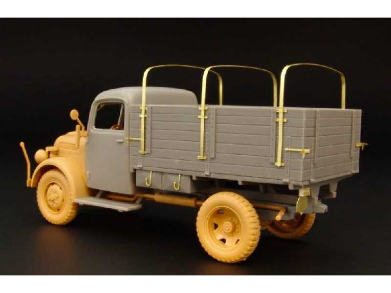 Steyr 1500 Pritsche - zdjęcie 1 Steyr 1500 Pritsche - zdjęcie 1